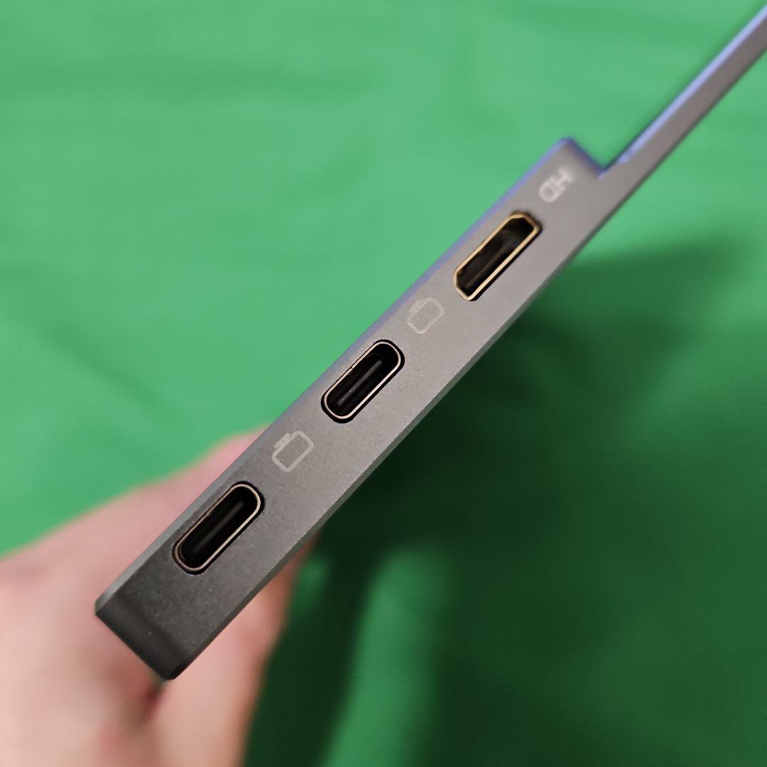 VisionOwl 　XL-105　10.5インチ　モバイルモニター