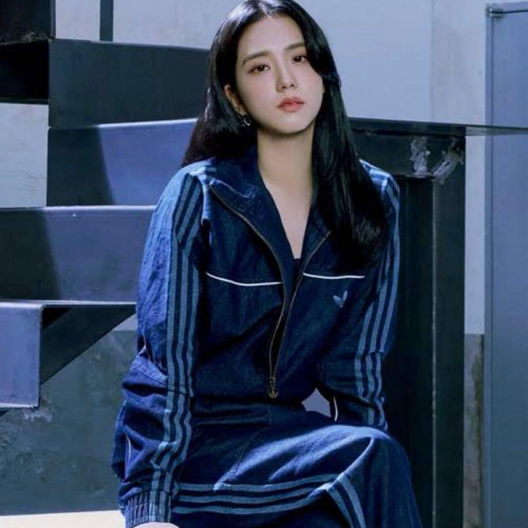 BLACKPINK着用！アディダスオリジナルス デニム トラックジャケット