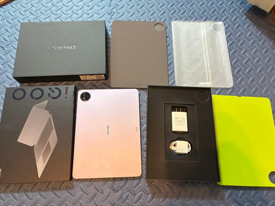 【美品】VIVO Pad3 Android タブレット キーボードカバー付き