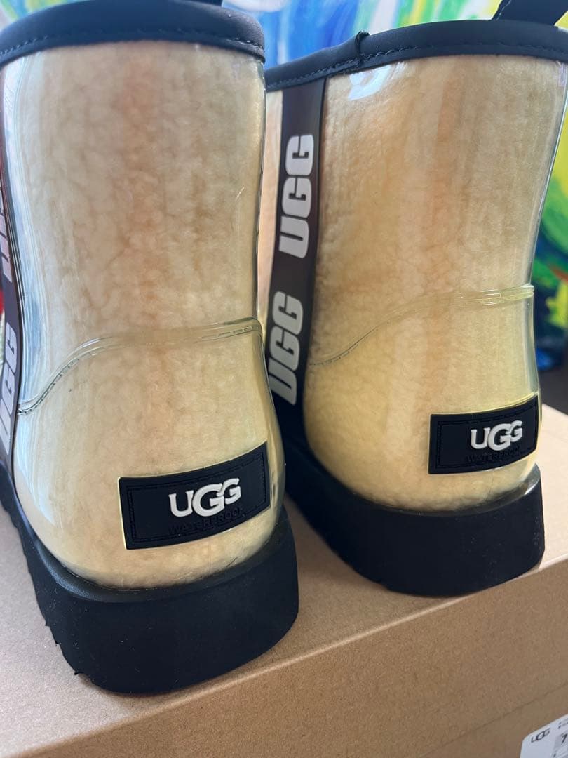 未使用　UGG ブーツ　CLASSIC CLEAR MINI 防水　24cm