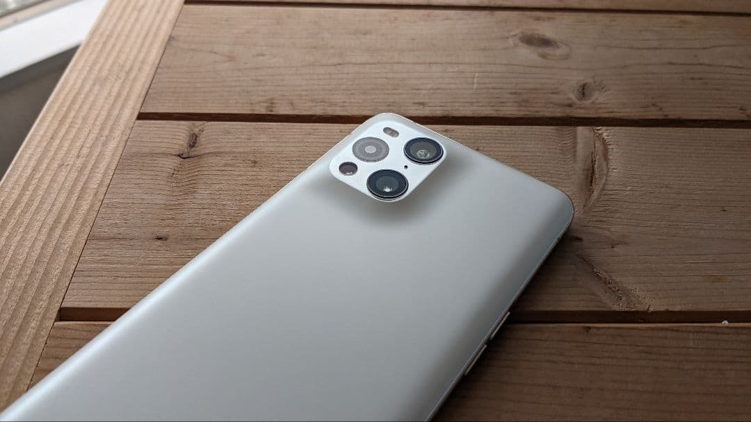 【美品】Oppo find X3 pro 画面キズ一切なし SIMフリー オッポ