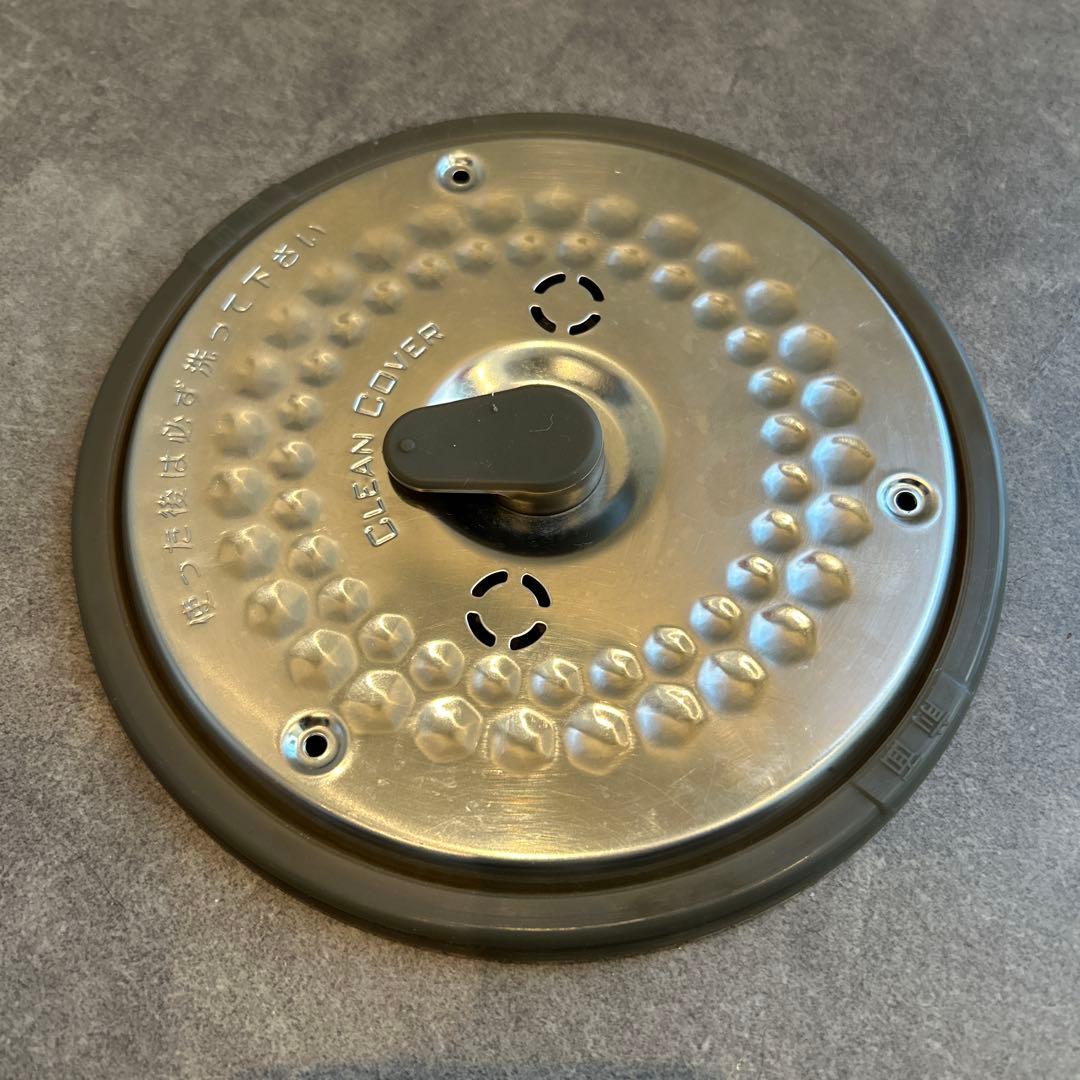 CUCHEN Premium 5.5合炊飯器