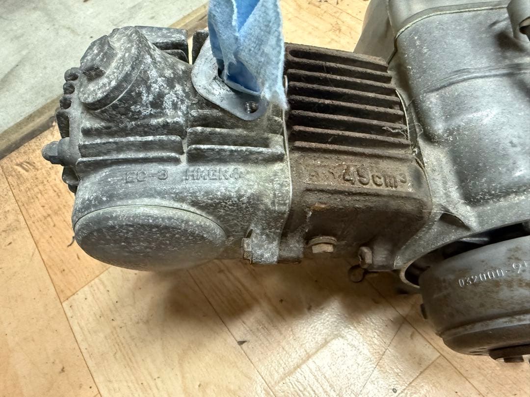 カブ純正エンジン3速12V実動　オマケ付き　送料込み