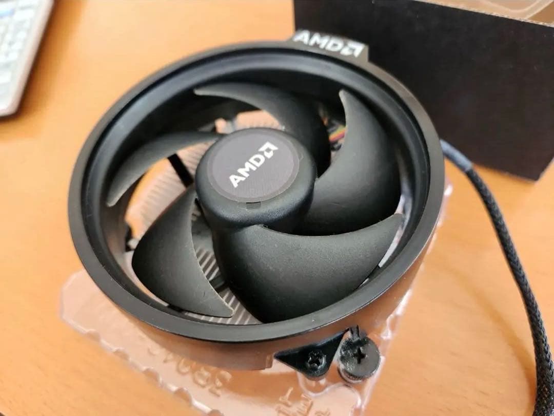 AMD Ryzen5 5500 BOX　美品