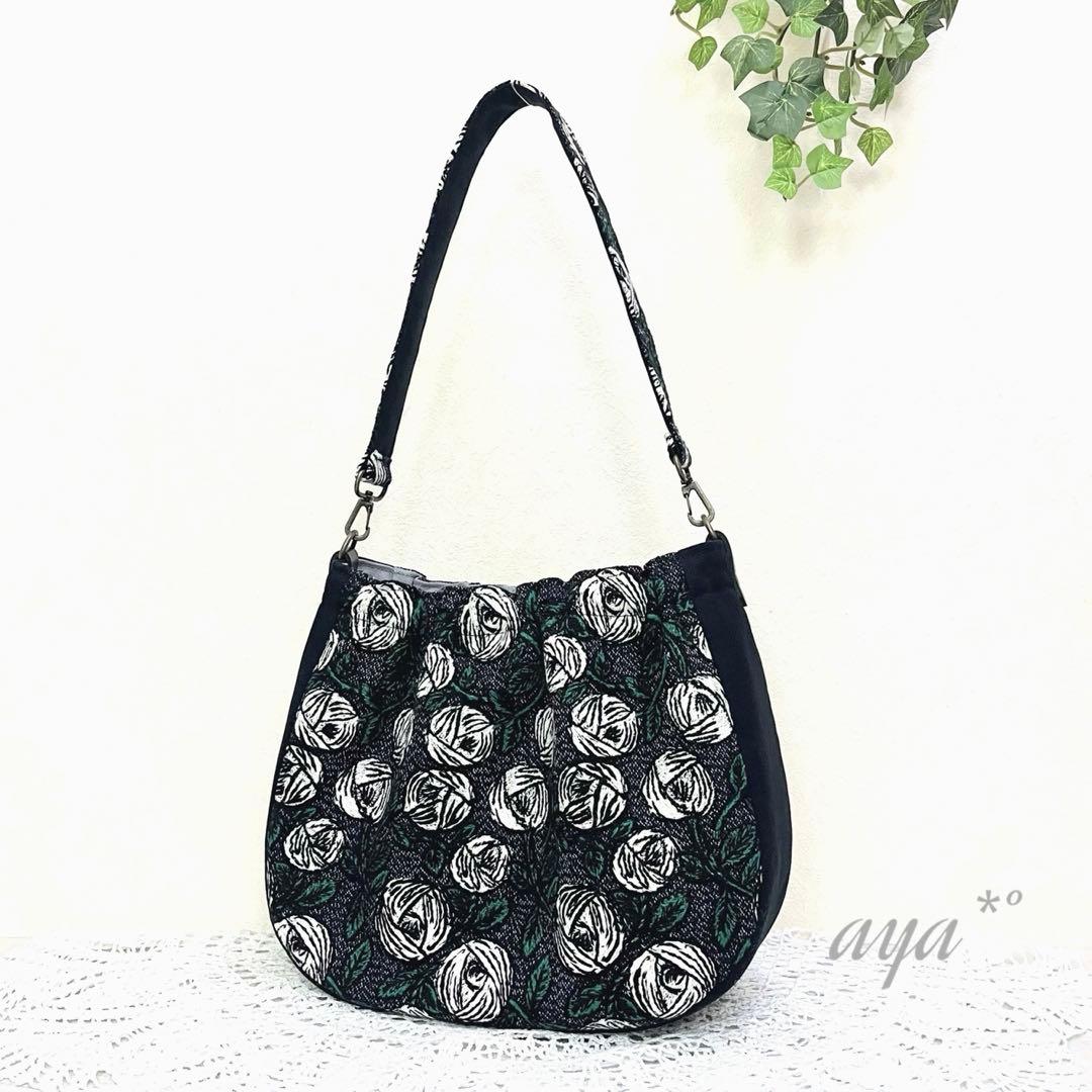 ミナペルホネン　ハンドメイド　ショルダーバッグ　rosyネイビー