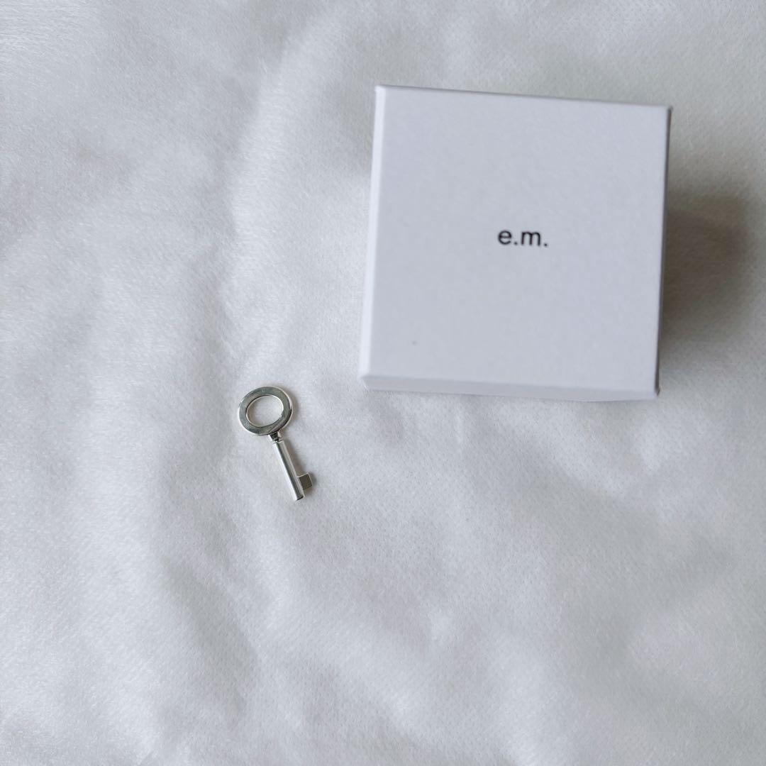 【SHUKO 】箱無しe.m. イーエム　ピアス　シルバー925