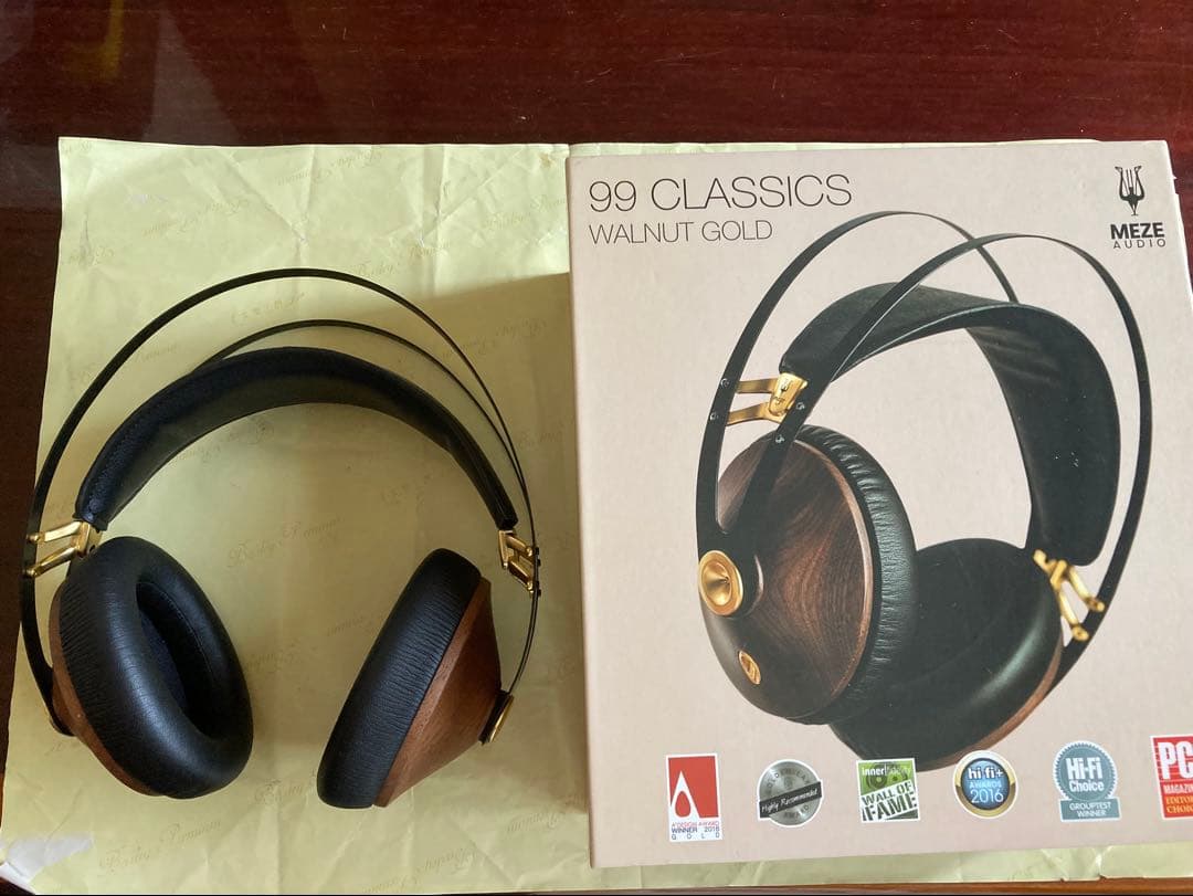 ヘッドホン MEZE Audio 99Classics