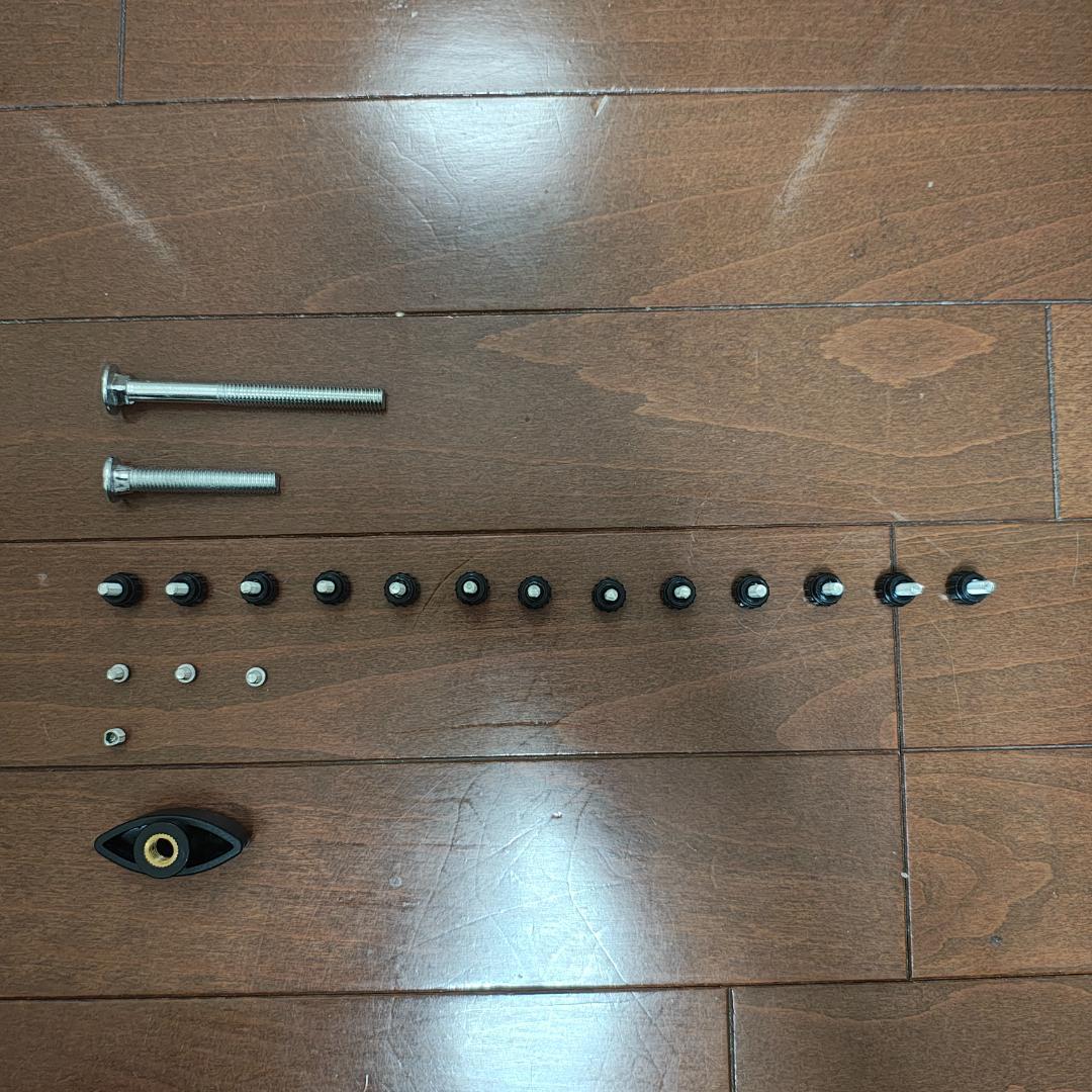 Ergounion(エルゴニオン) E666 トリプルモニターアーム