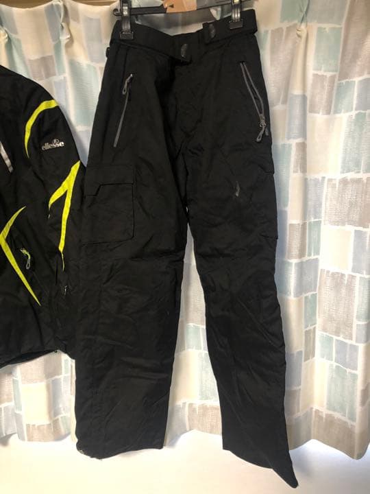 エレッセ　ellesse スキーウェア　上下セット　Ｌサイズ