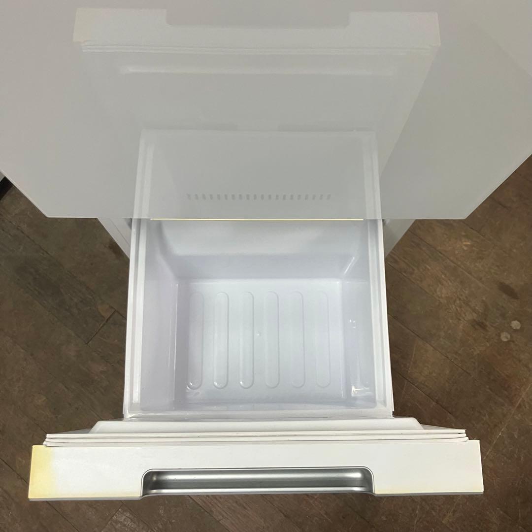 244 SHARP 最新モデル2021年製　ガラスパネル　2ドア冷蔵庫　152L