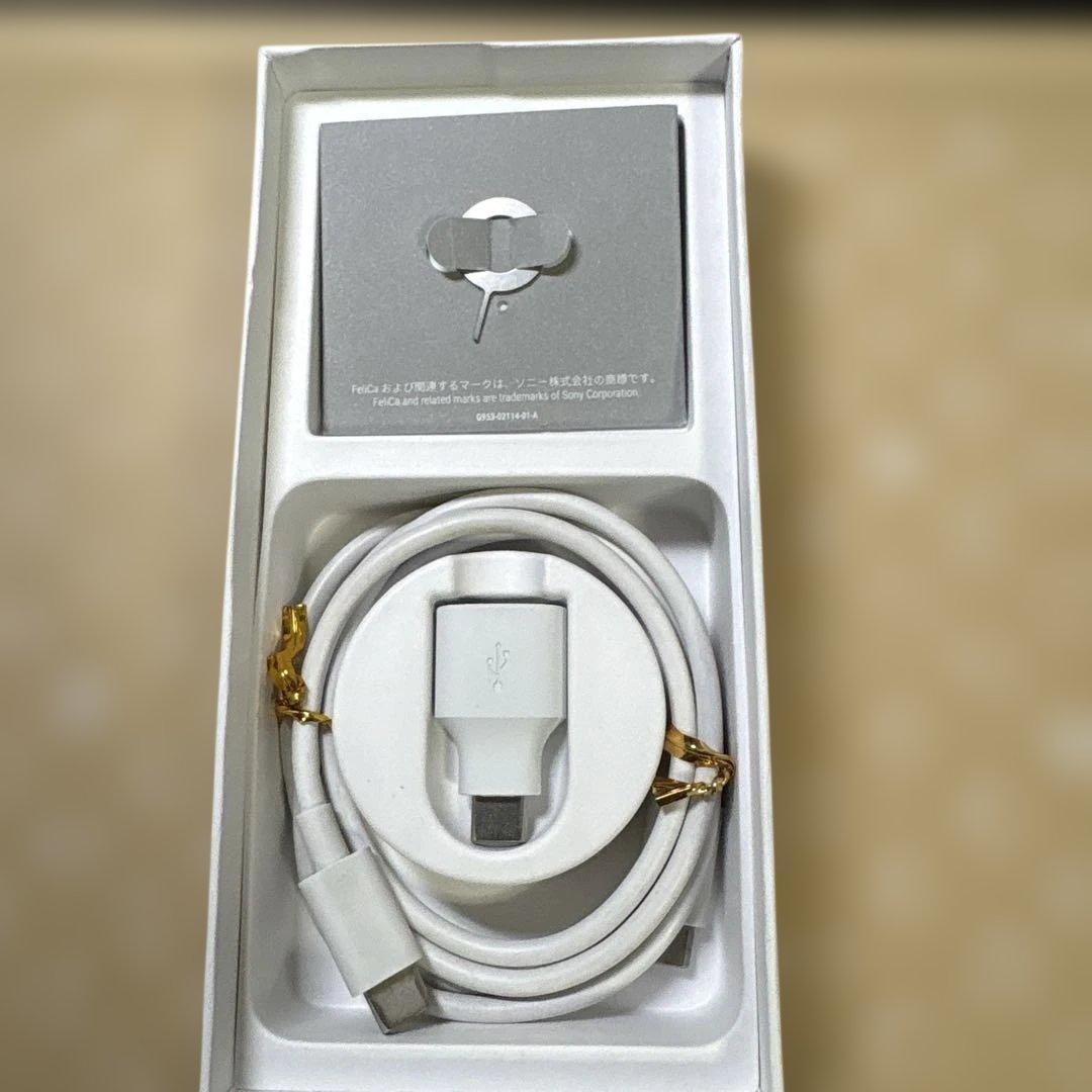 Google Pixel 8 本体 充電器付き