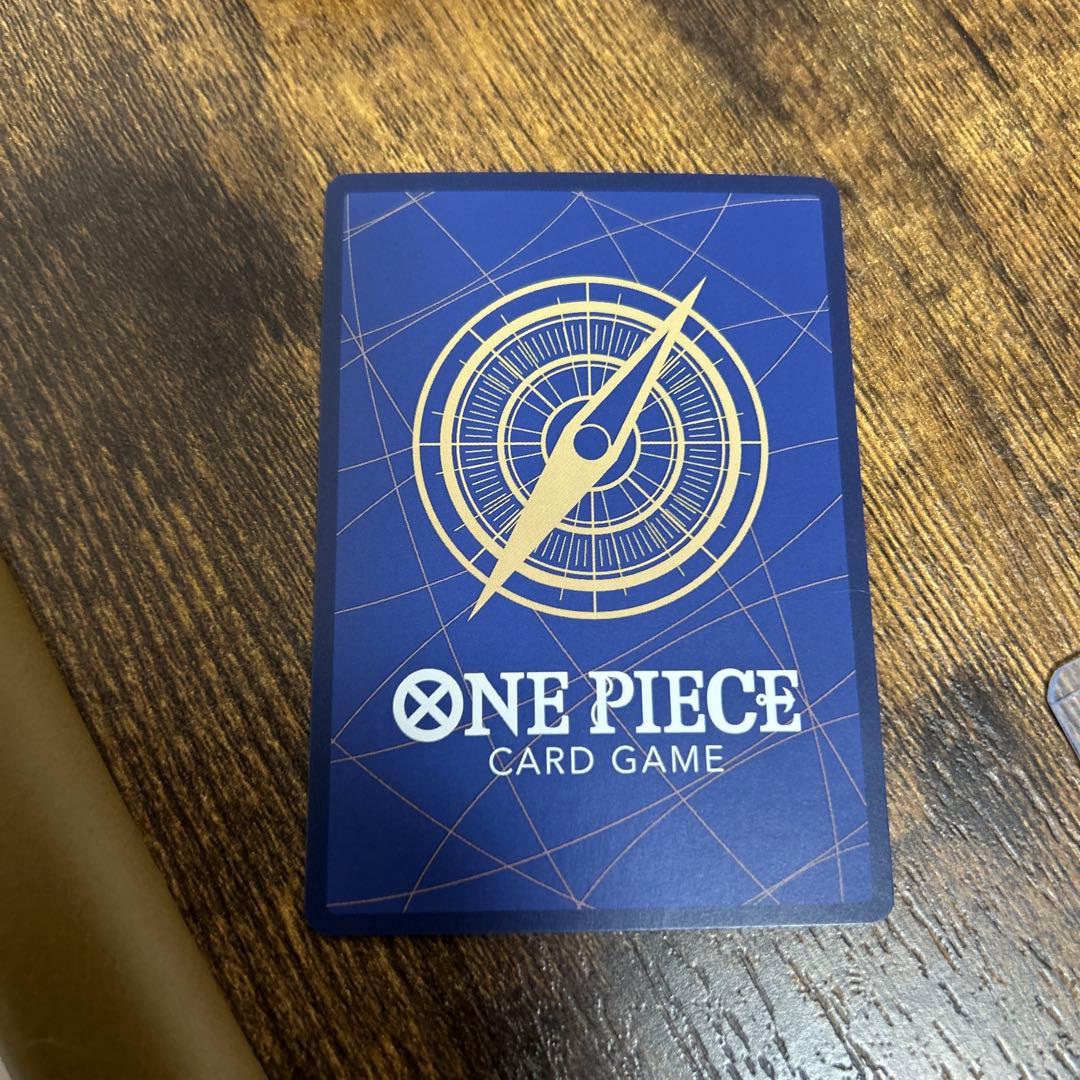 センタリング良好　ワンピースカード　ナミ　r パラレル