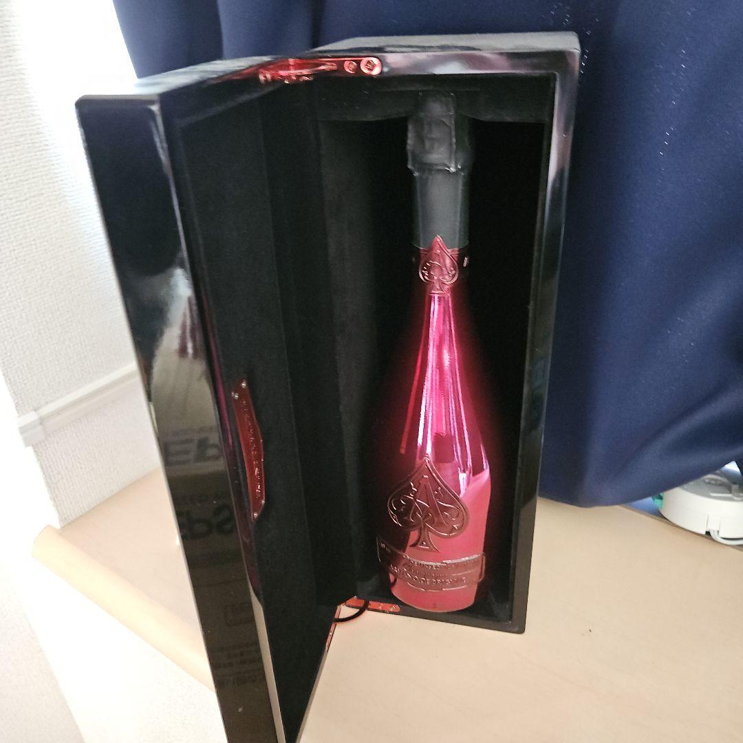 アルマンドピンク 750ml 特別ボックス入り