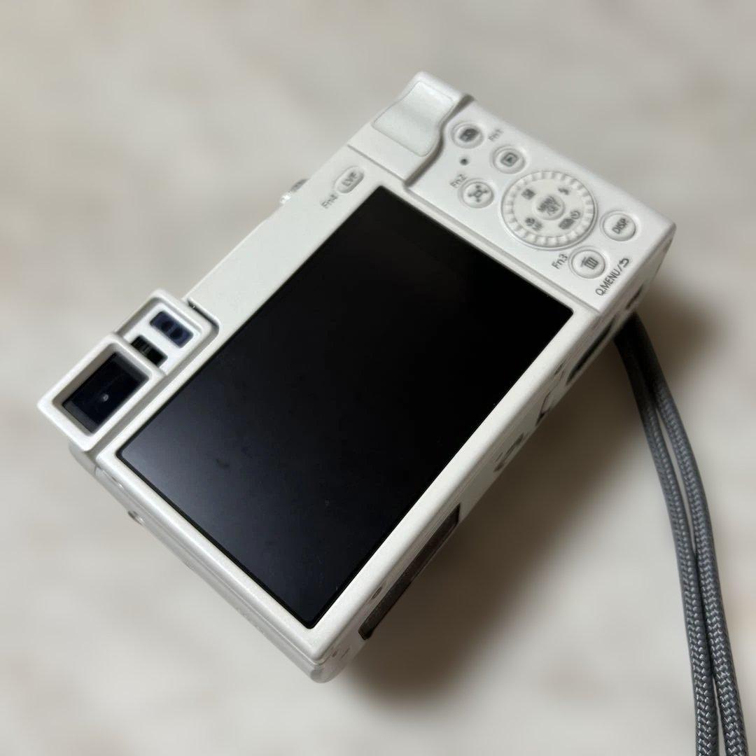 LUMIX コンパクトデジタルカメラ DC-TZ95Dホワイト