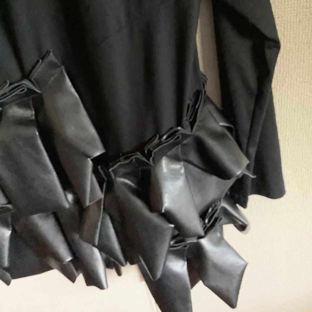 COMME des GARCONS 2024FWフェイクレザーフリルカットソー