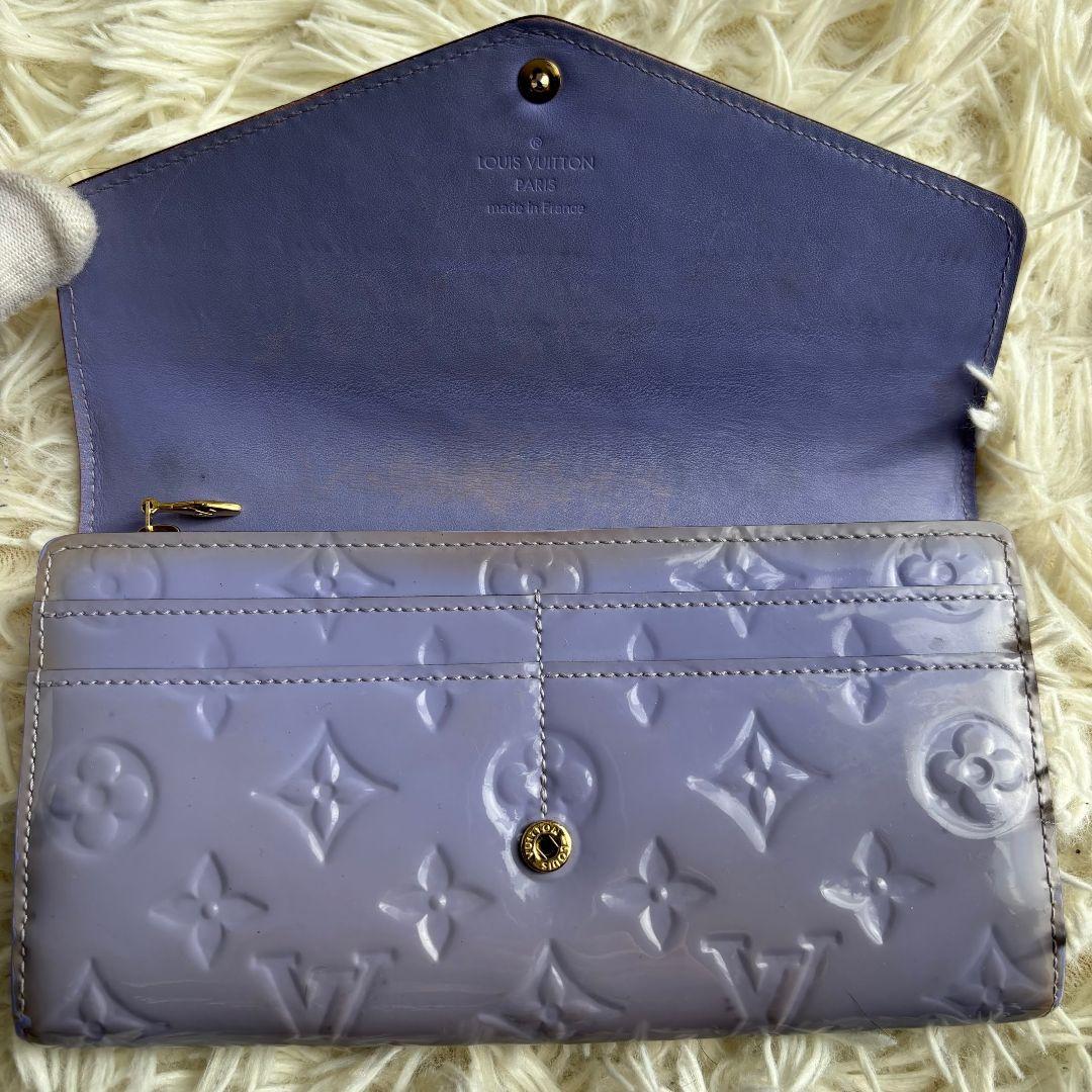 【新型 良品】ルイヴィトン　ヴェルニ　ポルトフォイユ サラ　長財布　パープル系