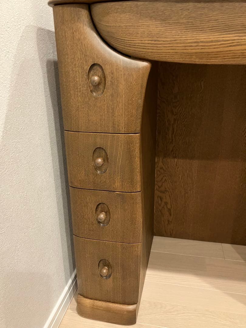 鏡台　ドレッサーランプ付き