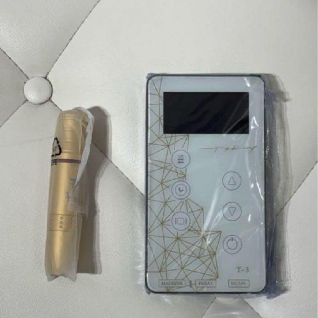 【美品】アートメイクマシン　ホワイト　TOMOMI先生のT‘s keyブランド