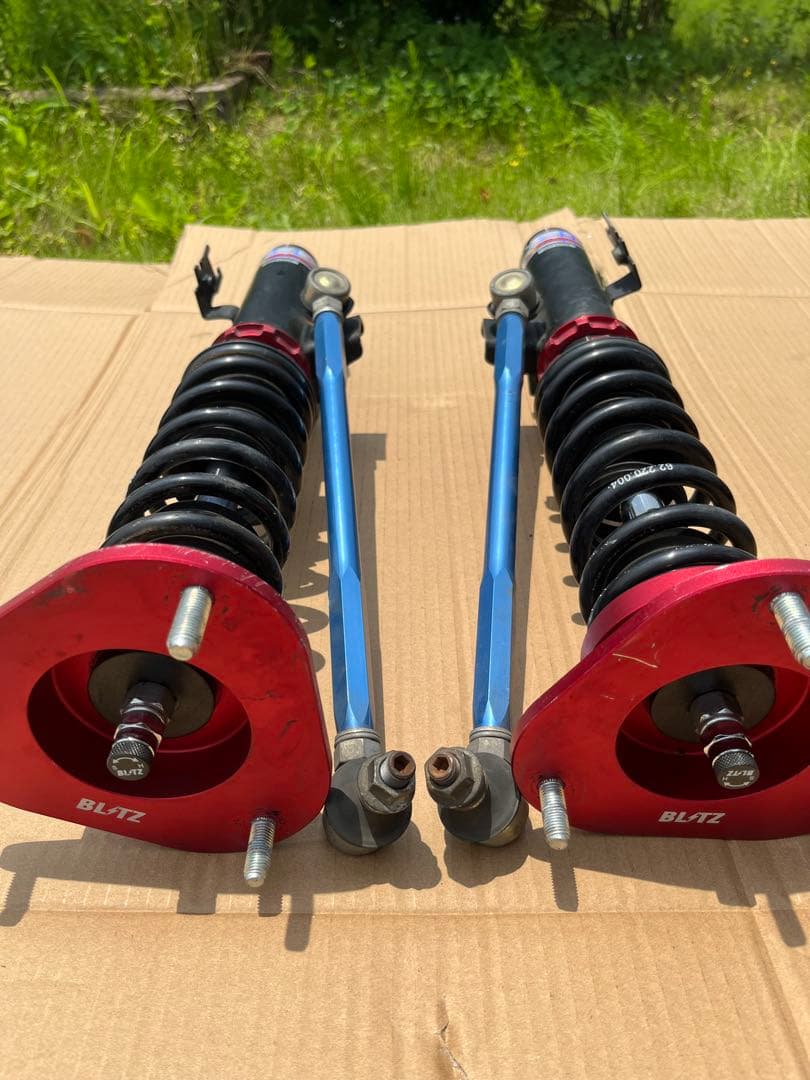 30プリウス 車高調BLITZ ZZR ジャンク
