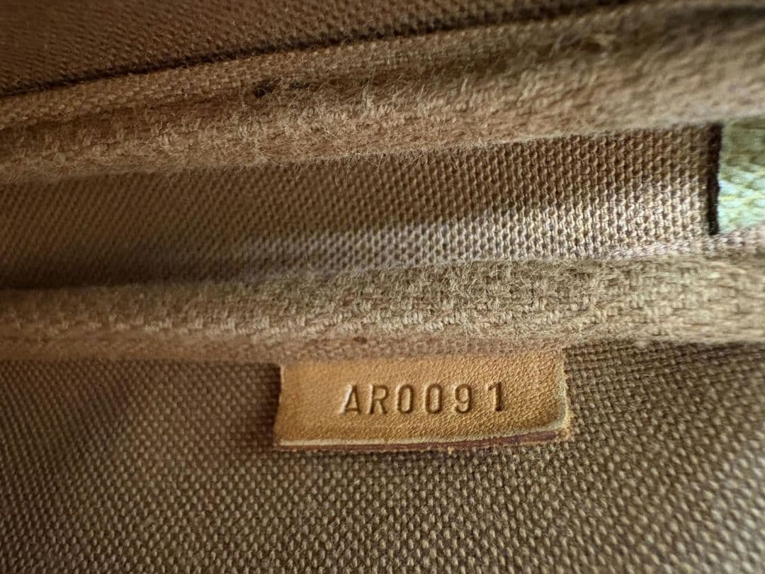 LOUIS VUITTON モノグラム アクセソワール