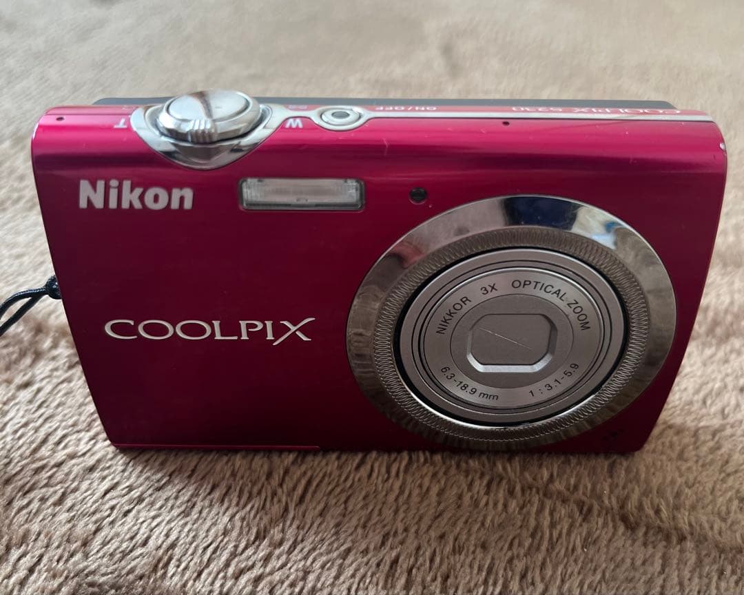 Nikon ニコン　COOLPIX S230 クールピクセル　デジカメ　コンデジ