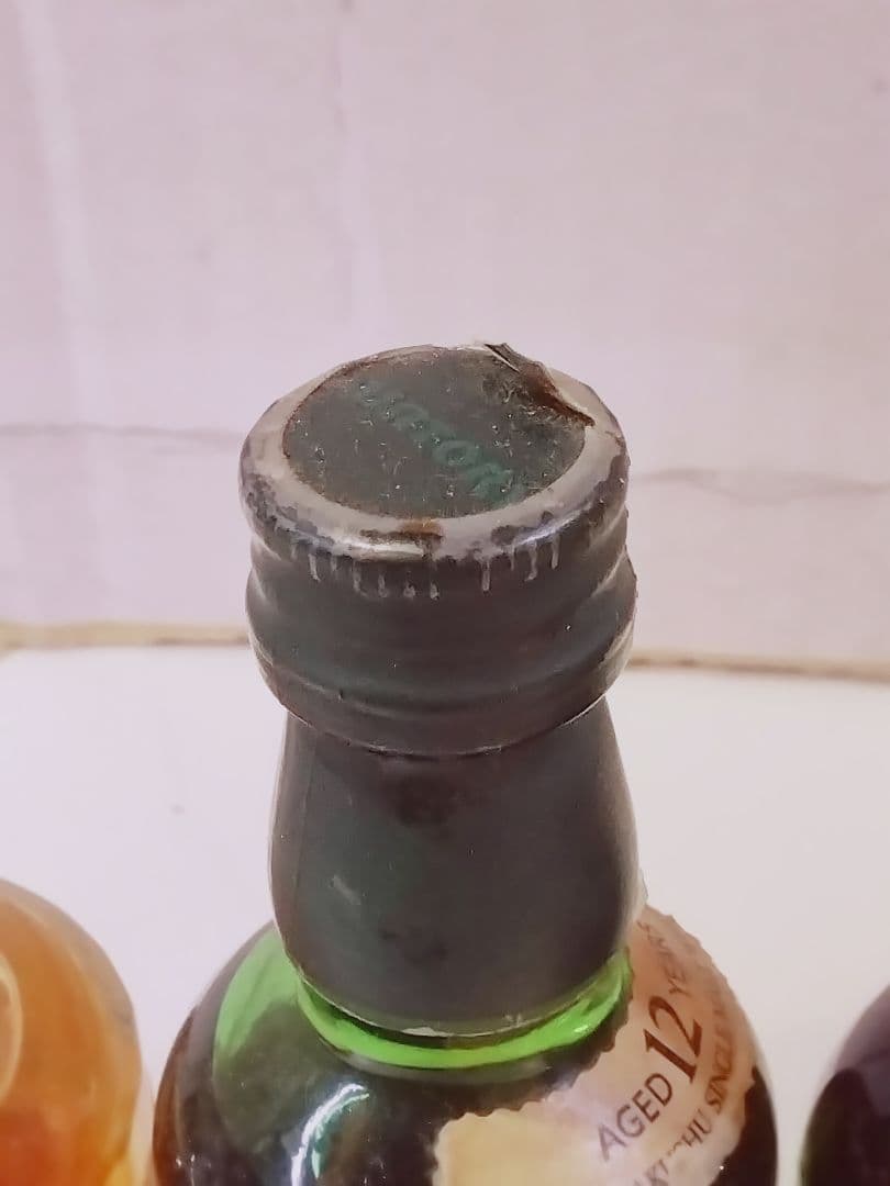 サントリー 白州 12年旧ラベル 山崎12年響17年竹鶴12年ミニチュアボトル