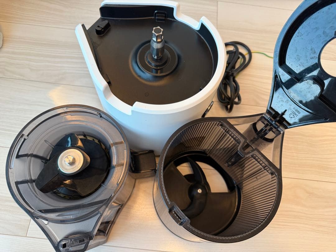 ヒューロムスロージューサー H-300E マットホワイト