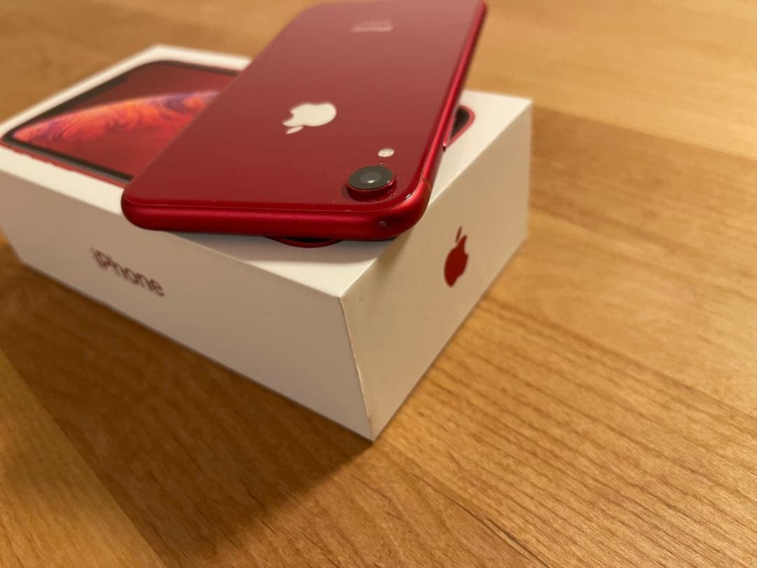 simフリー　Apple iPhone XR 64GB