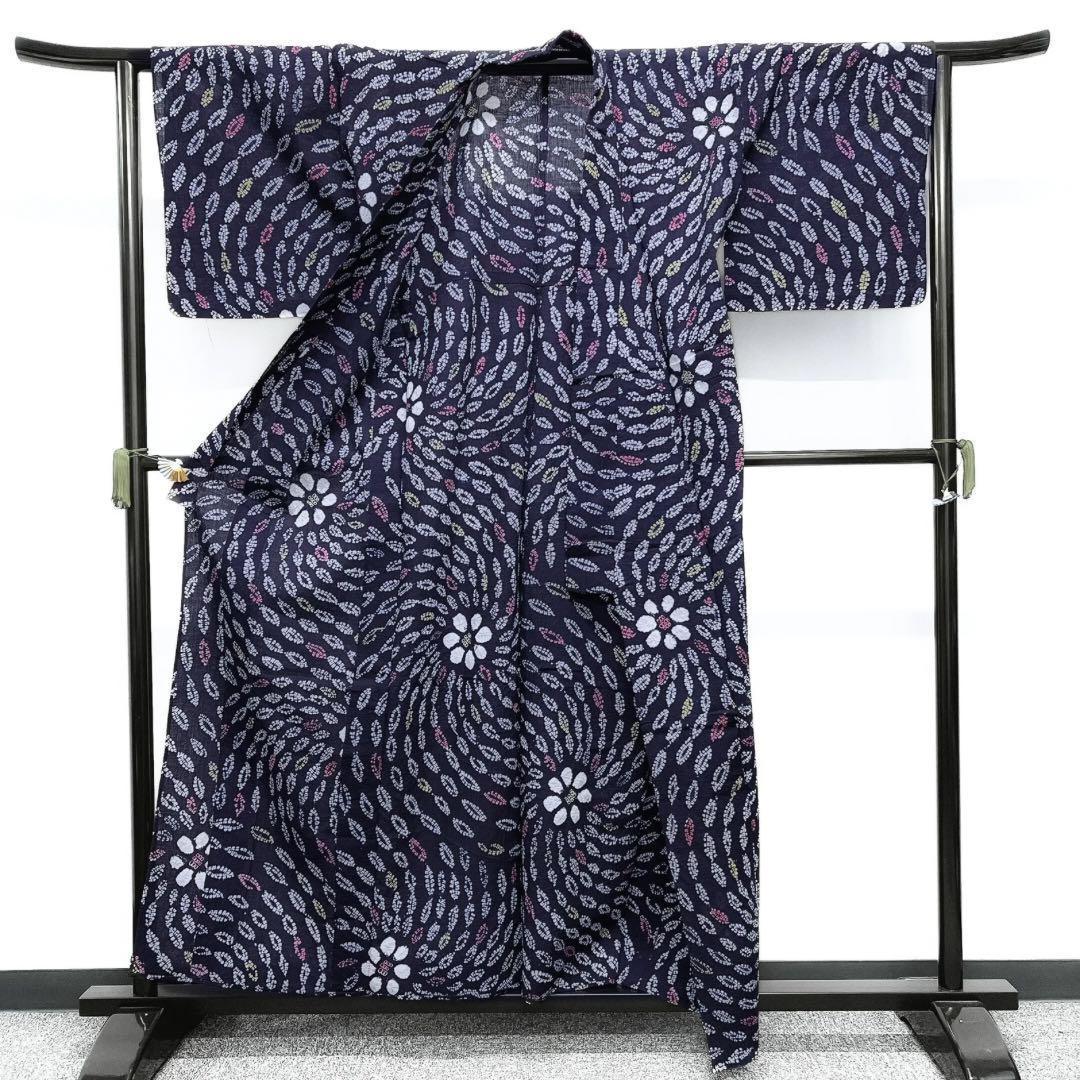 浴衣　有松鳴海絞り　渦巻き　花模様　白　ピンク　着物　054w p