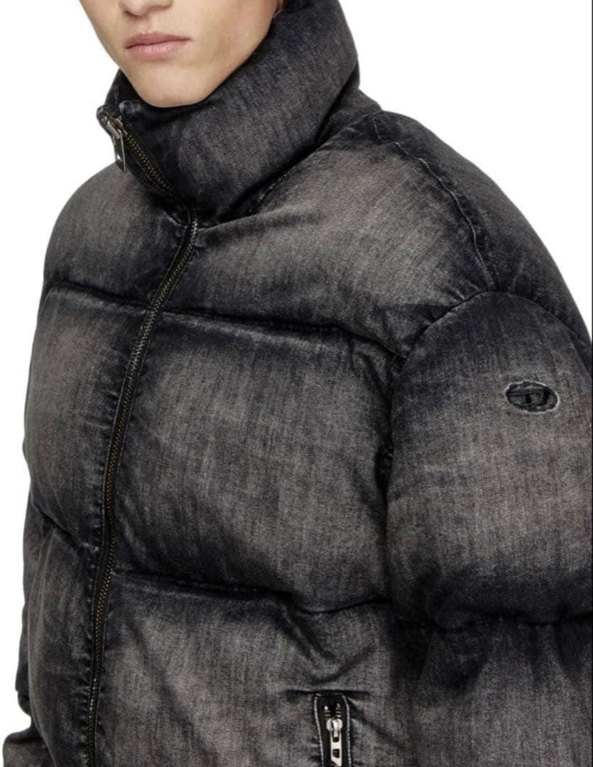 新品大特価✌️DIESEL W-MONS-Aダウンジャケット 50サイズ　市場最安