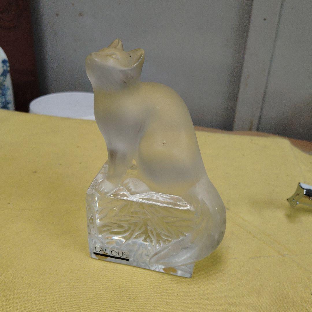 LALIQUE 猫のクリスタル彫刻