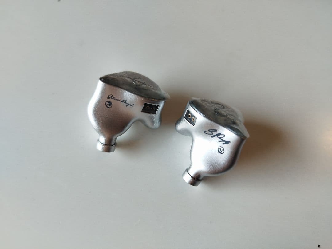 イヤホン earacoustic spa pro