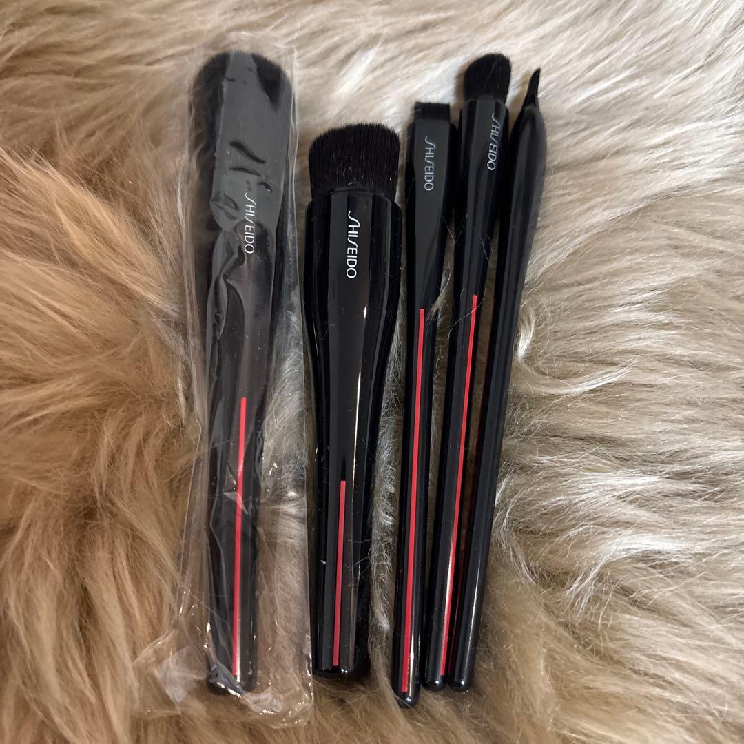 み*迎様 SHISEIDO メイクブラシ 5本セット