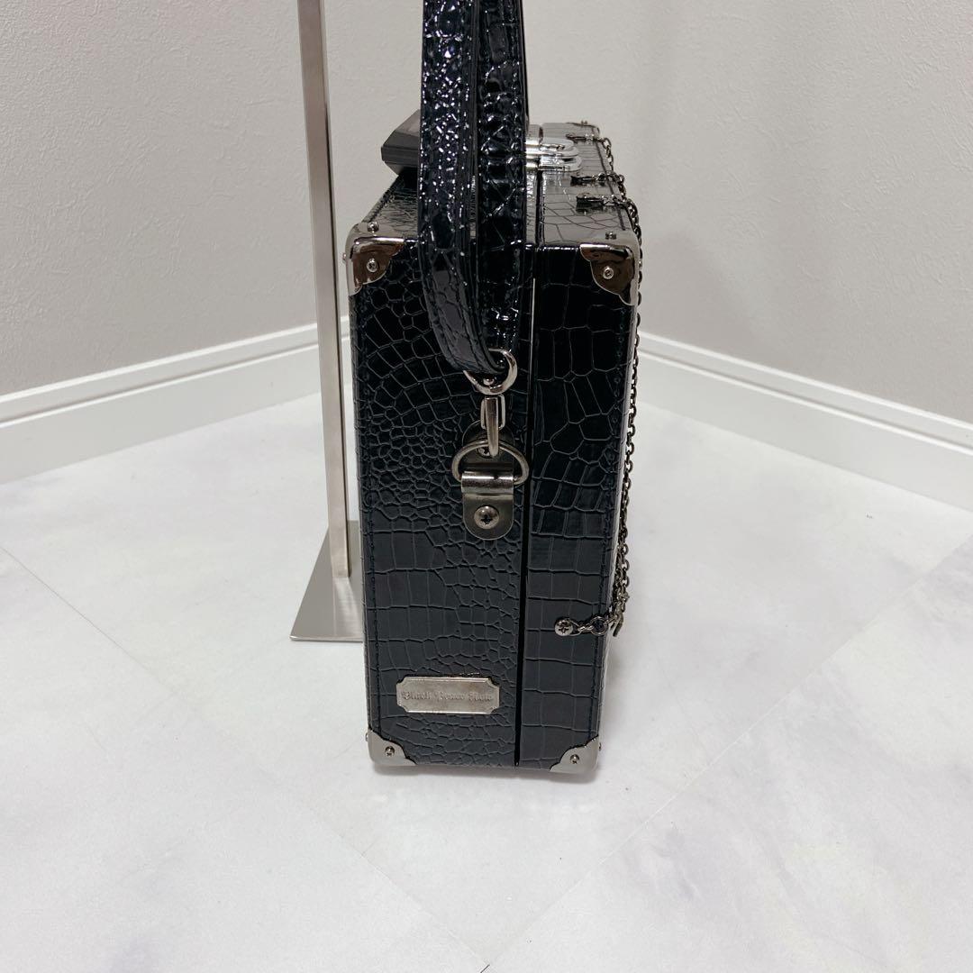 BPN 蜘蛛の巣　チェーン装飾　トランクバッグ　ゴシック系