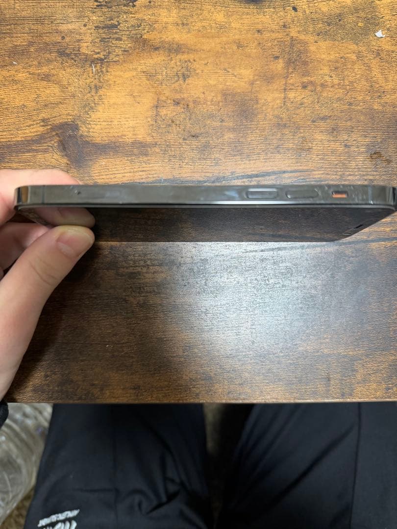 Apple iPhone 12 Pro グラファイト　128gb