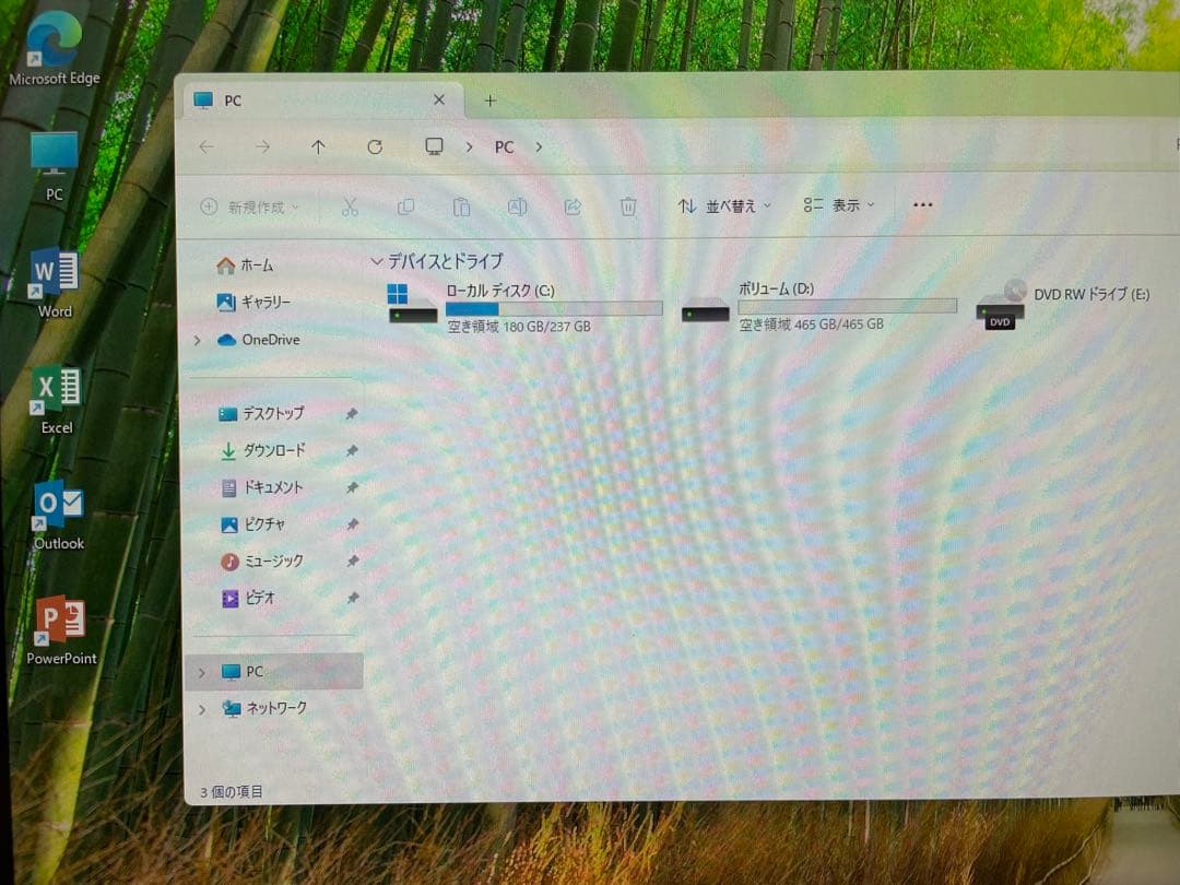 ThinkCentre 第8世代i3 メモリ16GB SSD＋HDD Win11