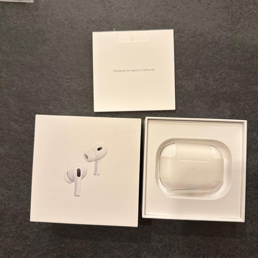 正規品　AirPods Pro 第二世代　本体 充電ケース　タイプC