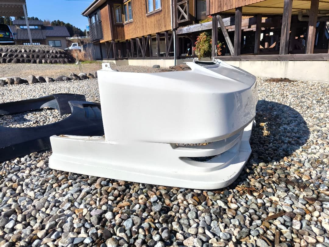 引き取り限定　100系ハイエース　フロントバンパー