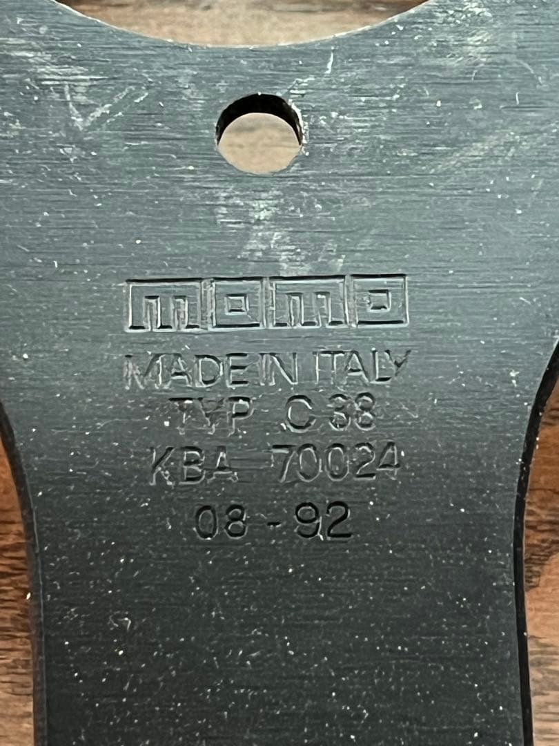 MOMO C38 ステアリング スズキジムニーJA11 スズキ純正オプション