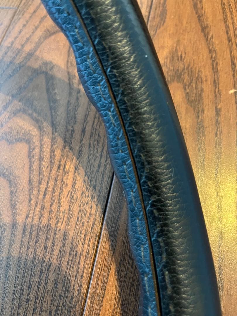 MOMO C38 ステアリング スズキジムニーJA11 スズキ純正オプション