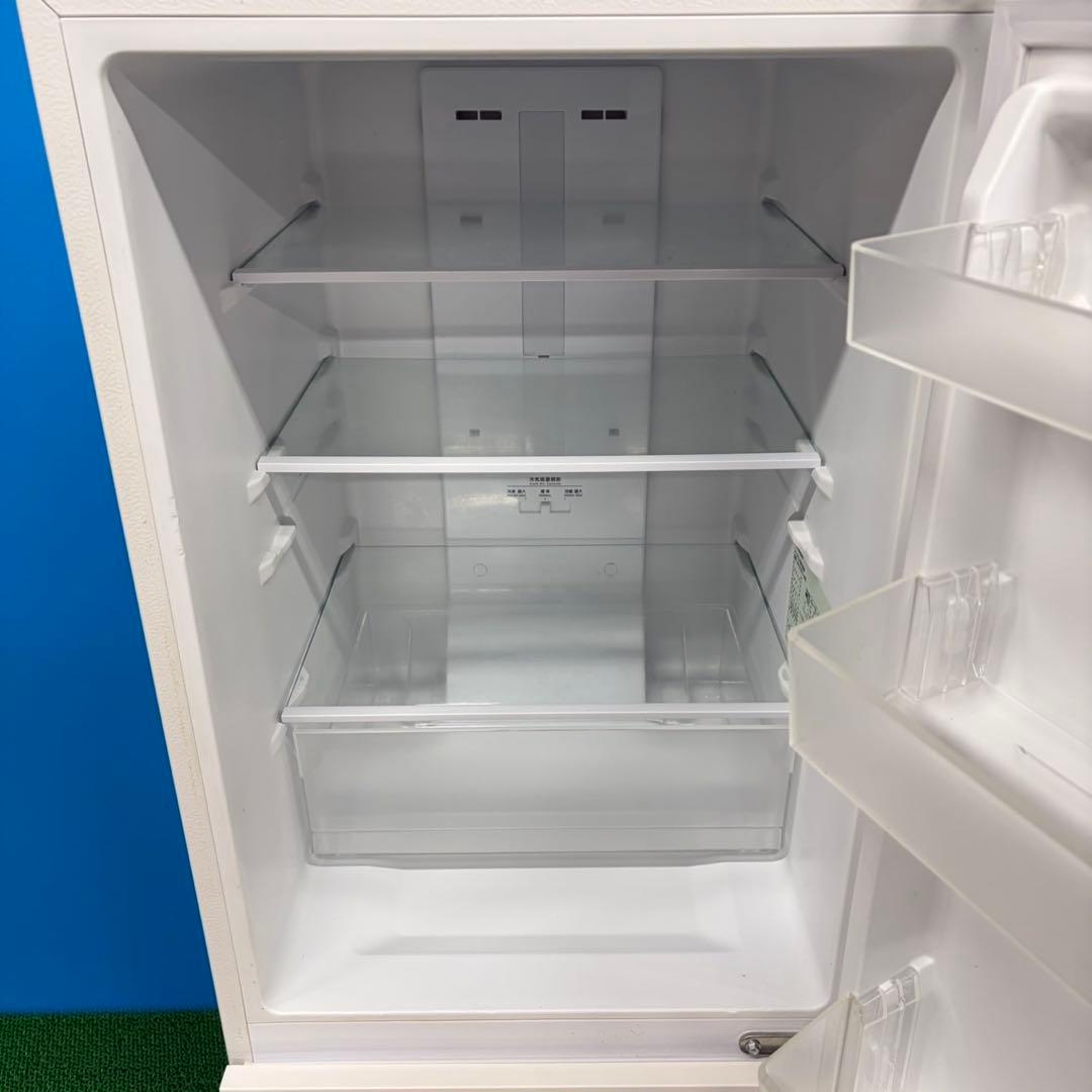 652 マッドデザイン　冷蔵庫　180L 洗濯機も有　一人暮らし　2024年製