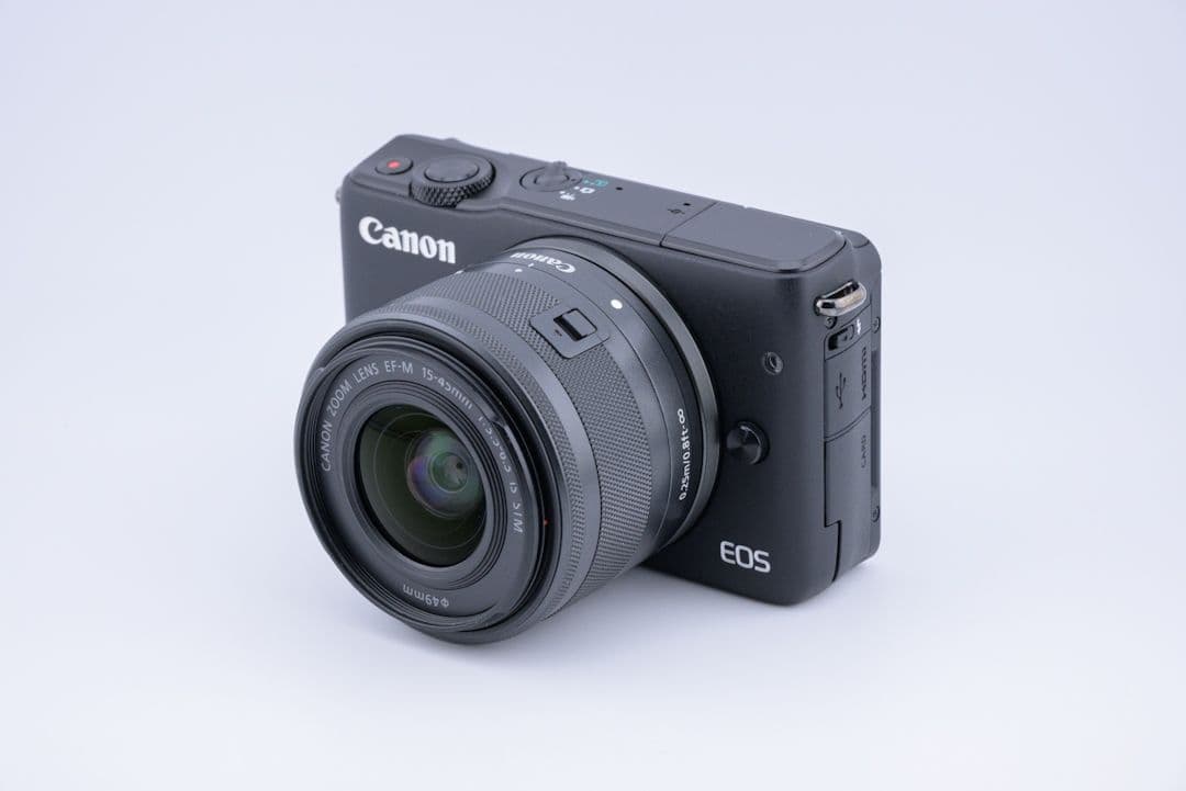 デジタルカメラ Canon EOS M10 + EF-M 15-45mm