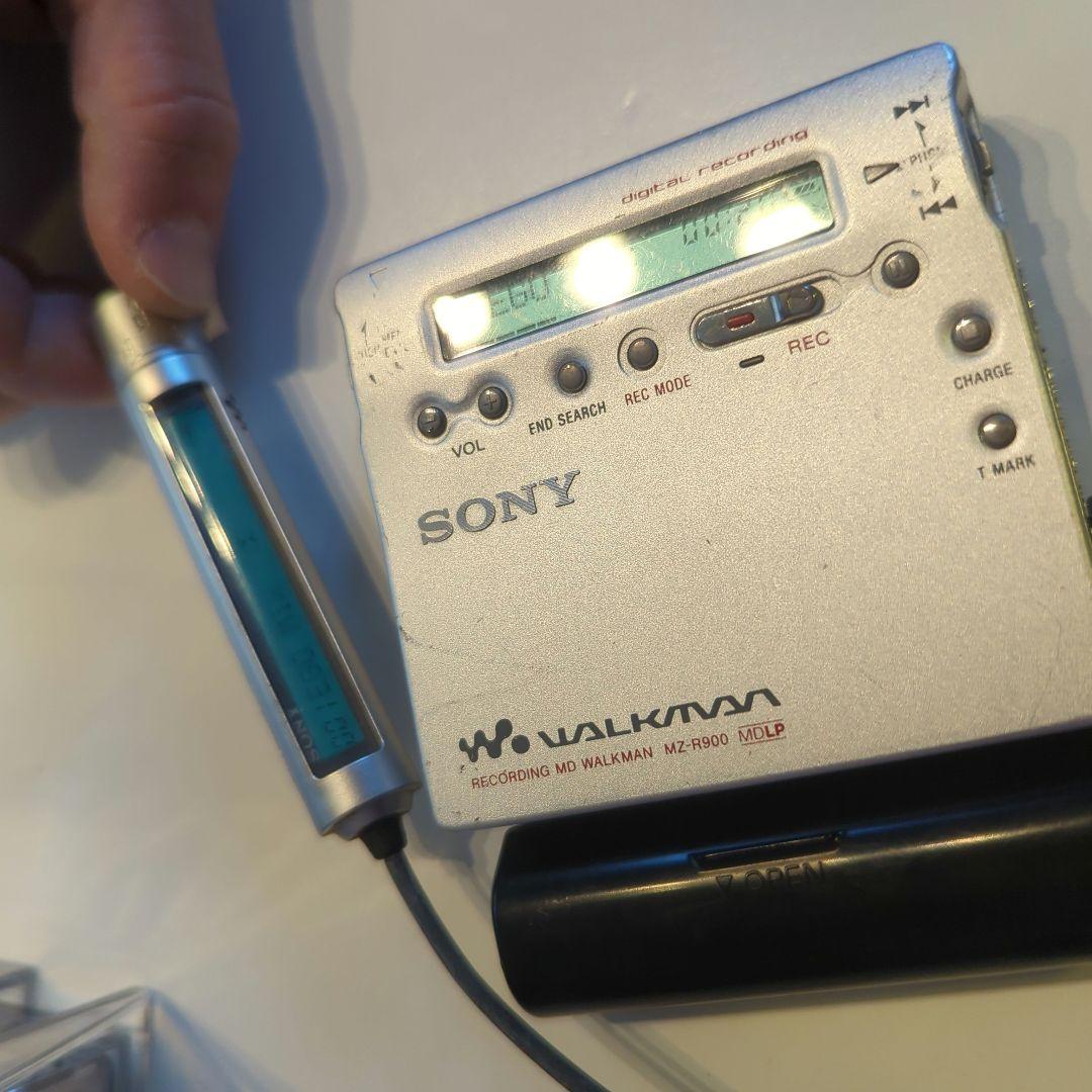 T*e様 SONY MZ-R900 ポータブルMDプレーヤー　ディスク75枚クリ