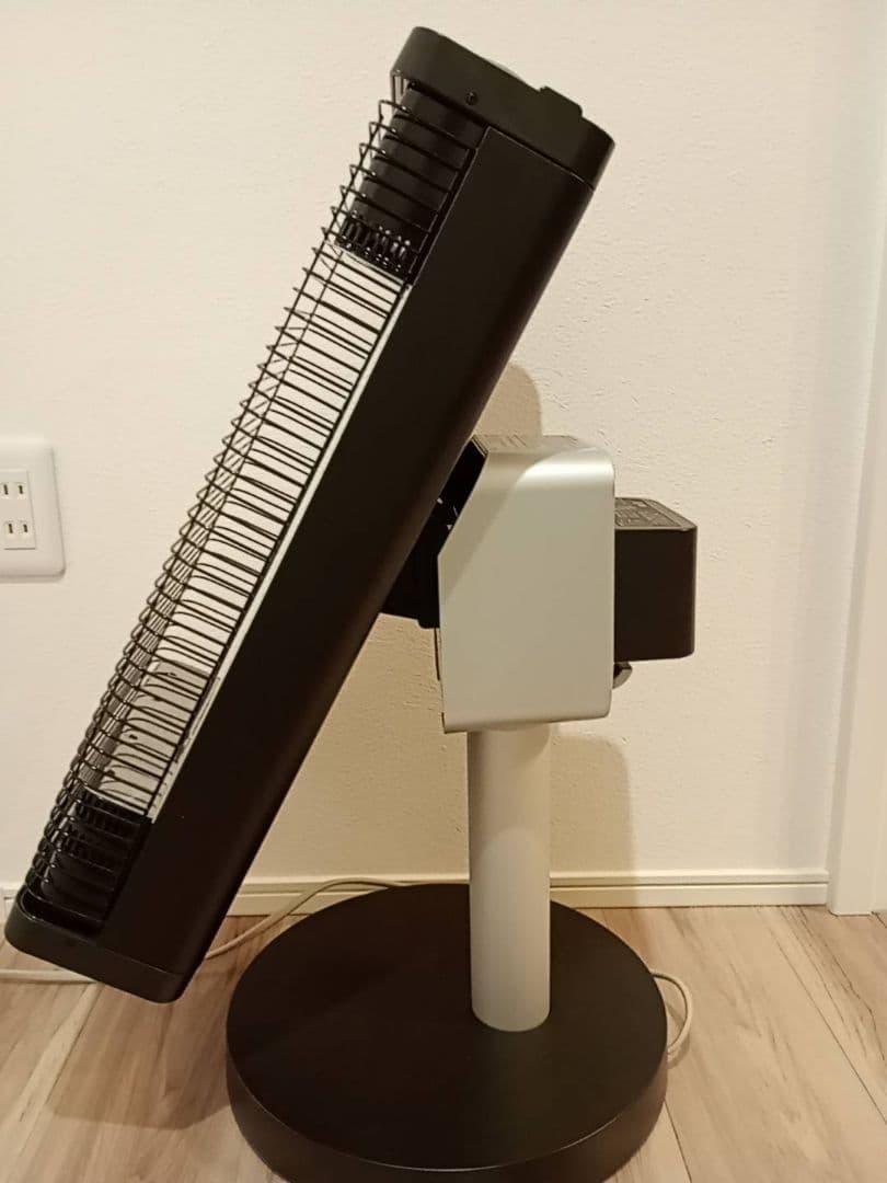 ダイキン 遠赤外線暖房機 セラムヒート ERFT11ZS-T