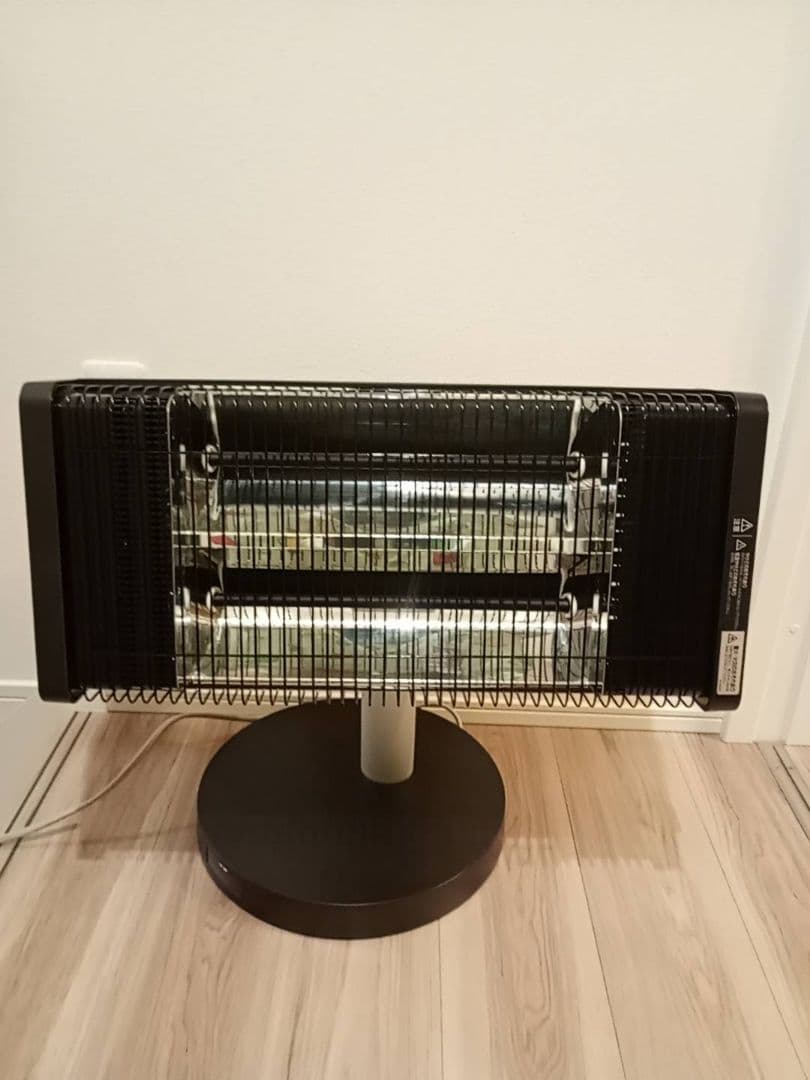 ダイキン 遠赤外線暖房機 セラムヒート ERFT11ZS-T