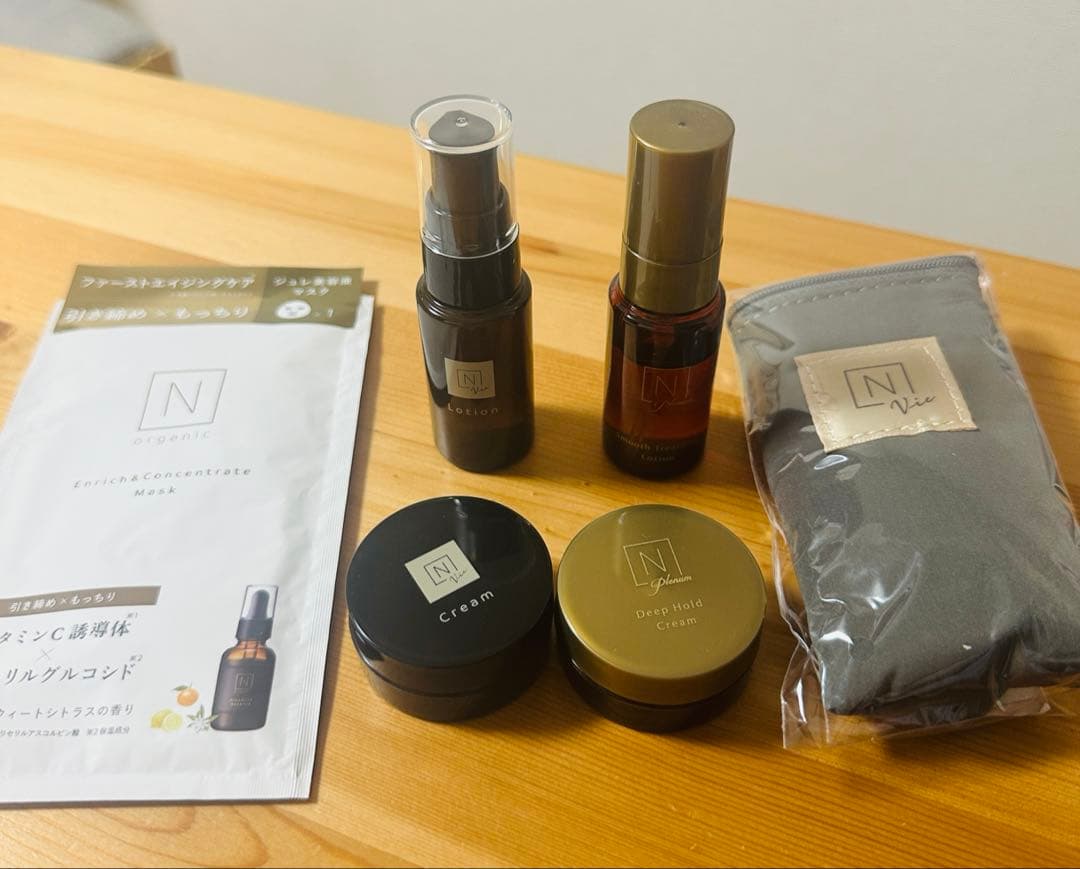 NorganicVieヒアルアップリフトクリームリンクルパックエッセンスおまけ付