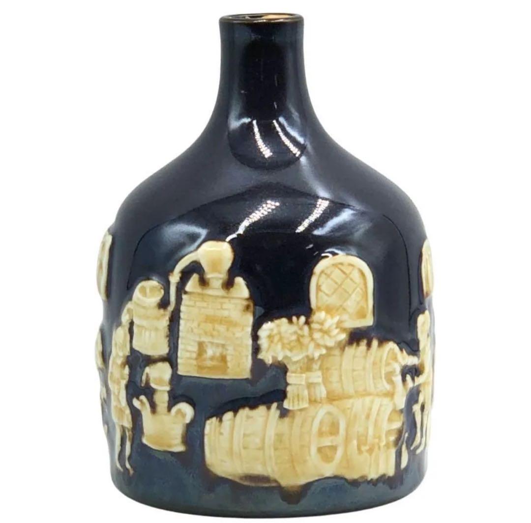 最終値下げ　サントリー ザ ウイスキー 有田焼 陶器ボトル 1246g