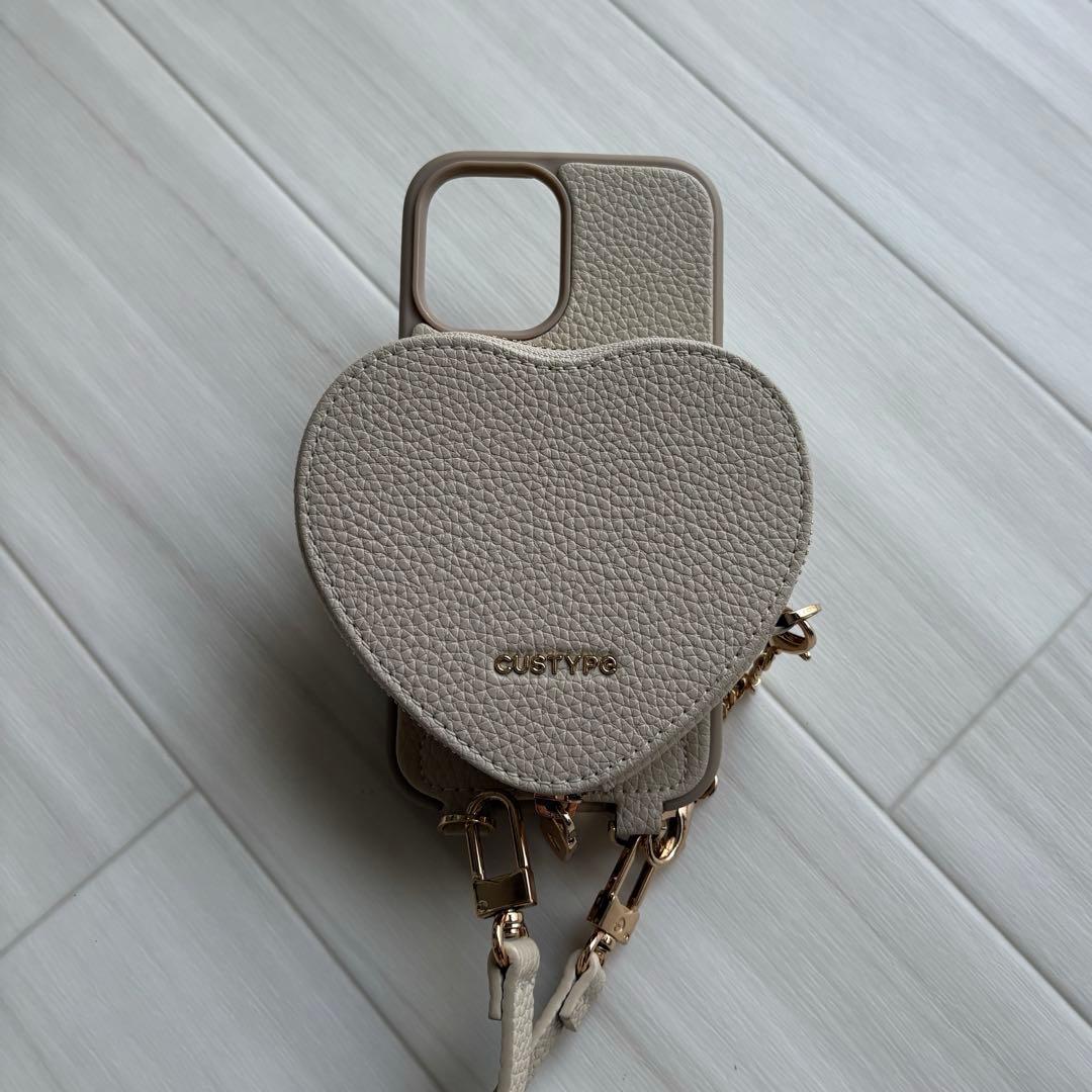 CUSTYPE iPhoneケース ベージュ iPhone16