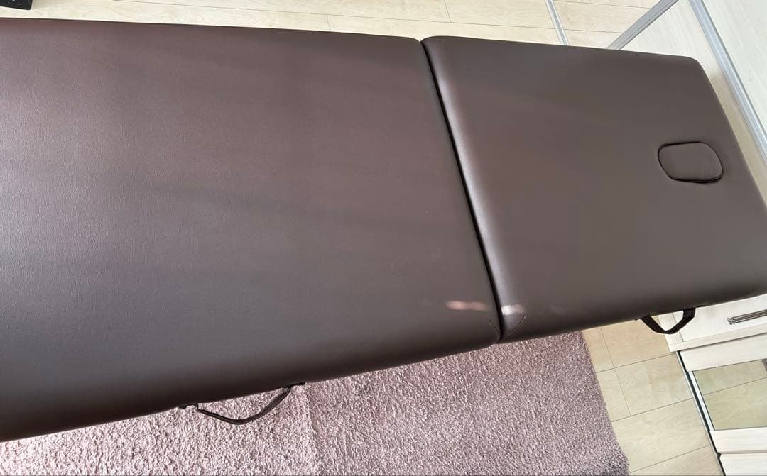 折りたたみ　マッサージベッド　world jb