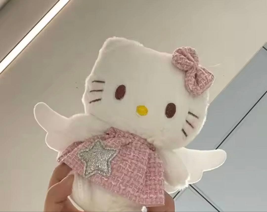 ぶ*ん様 ハローキティ 羽付き ぬいぐるみ キーホルダー